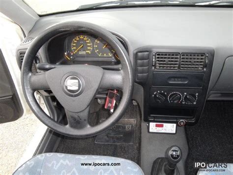 2000 Seat Inca Van Isotermico con frigo - Car Photo and Specs