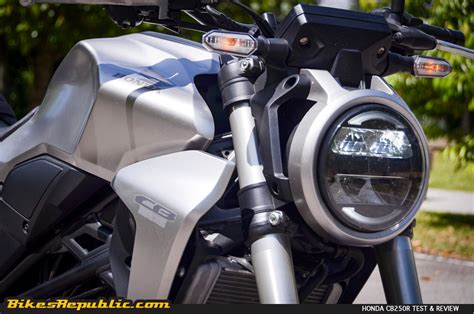 2019 Honda CB250R Test & Review – “Simple Yet Fun” - BikesRepublic.com