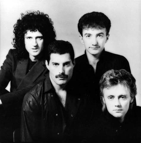 1c. Queen. The 80s | ВКонтакте Queen Photos, Queen Pictures, Rock Legends, Music Legends, Great ...