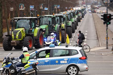 French Farmers Protest 2024 - Orsa Sabina