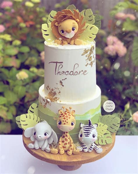 Gorgeous Safari Cakes For A Special Occasion - Find Your Cake Inspiration