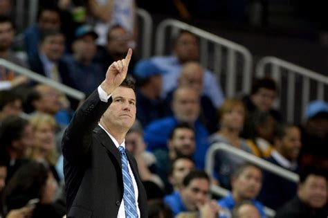 UCLA basketball coach Steve Alford signs one-year extension through 2021 – Daily News