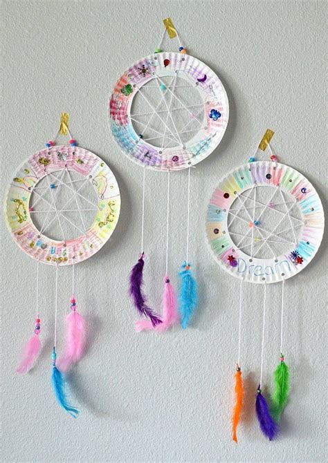 The BFG Paper Plate Dream Catchers Kids Craft The Suburban Mom | Crafts for kids, Crafts ...