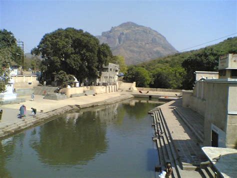 Damodar Kund Water Reserve, Junagadh (2024) - Images, Timings | Holidify