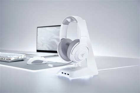 Razer Kraken X Wired Noise Cancelling Over-the-Ear Gaming Headset Mercury White RZ04-02890300 ...