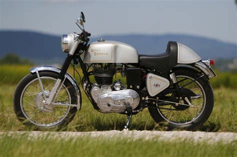 Cafe Racer Special: Royal Enfield Café Racer