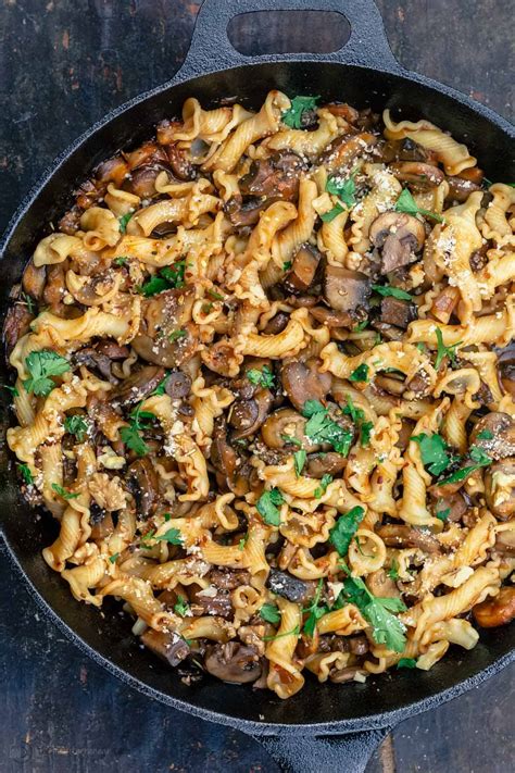 Top 4 Mushroom Pasta Recipes