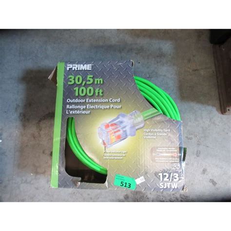 Green 100' Outdoor Extension Cord