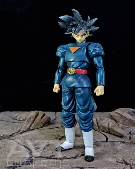 Custom Grand Priest Gi Ultra Instinct Goku | Dragon ball super manga, Custom action figures, Goku