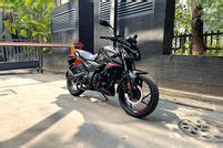 Bajaj Pulsar N150 Specifications, Features, Mileage, Weight, Tyre Size