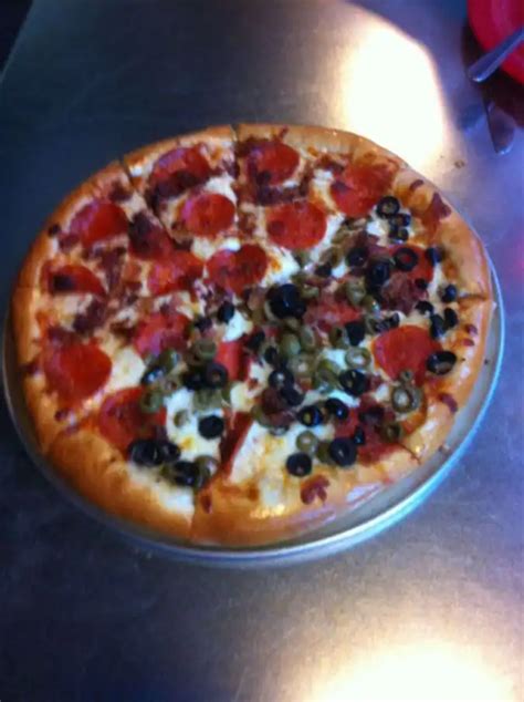 Bosses Pizza Menu, Menu for Bosses Pizza, New Braunfels, New Braunfels - Urbanspoon/Zomato