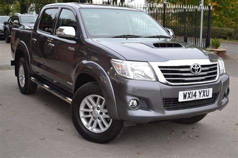 Used Toyota Hilux 3.0 Invincible 4X4 D-4D Double Cab 4x4 Pick Up For Sale | J W Rigby