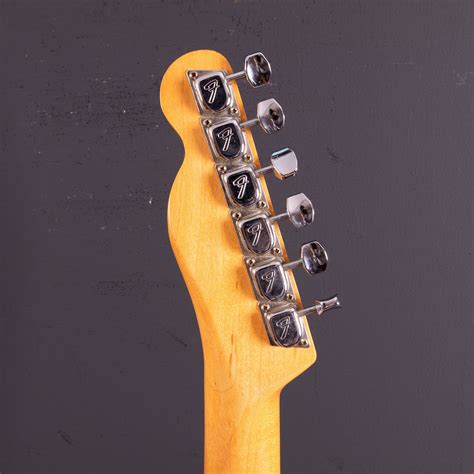 1967 Fender Custom Telecaster, Sunburst – Vintage 'n' Rare Guitars