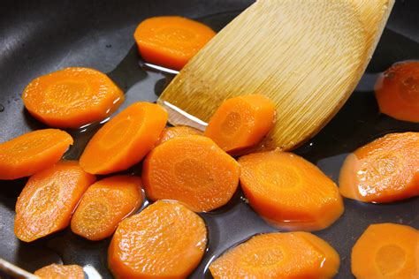 How to Boil Carrots: 13 Steps (with Pictures) - wikiHow