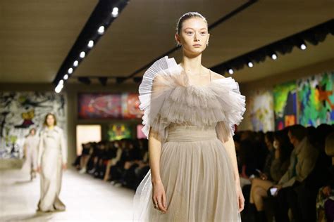 Dior showcases glittering craftsmanship on Paris runway