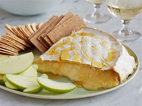 Best Baked Brie And Fruit Confit Recipes