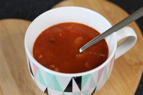 Mexican Chilli Bean Soup - Carly Bloggs