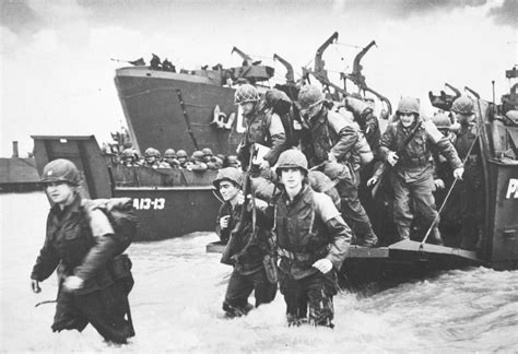 D-Day / 5518 Studios - D - Day, WW2 - From wikimedia commons, the free media repository. | bh3jhatz