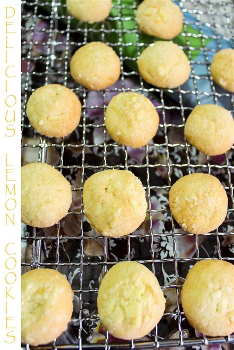 Delicious Lemon Cookies - Maya Kitchenette