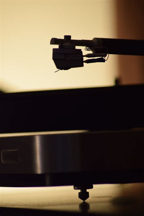 What Are The Crucial Steps to Repair Common Issues with Your Turntable ...