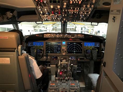 Boeing 737 Max Cockpit