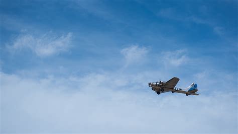 WWII museum honors veterans, preserves vintage planes | Cronkite News