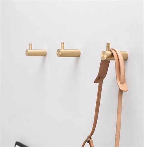 Decorative Brass Picture Hooks – HOMYSTYLE