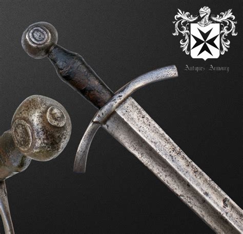 Rare 14th – 15th Century European Arming Sword – Fine Antique Arms and Armour For Sale