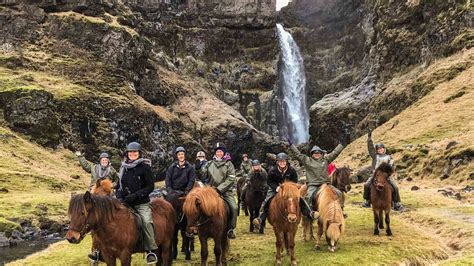 Horse Riding in Iceland : Family Fun : Nordic Visitor