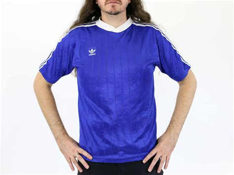 kotleta hlasitý Dříve classic soccer jerseys adidas matice talent ...