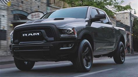 2023 Ram 1500 Classic: Choosing the Right Trim - Autotrader