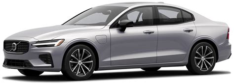 Current 2023 Volvo S60 Recharge Plug-In Hybrid Sedan Specials & Offers in Knoxville