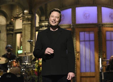 Elon Musk shows humility and hubris as 'SNL' host | AP News