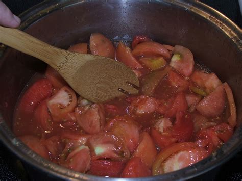 Canning Granny: Canning Tomatoes