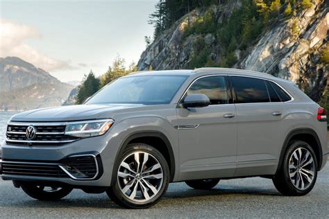 Test Drive: 2020 VW Atlas Cross Sport Review - CARFAX