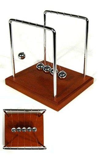 Newtons Cradle Executive Desk Toy | Newton's cradle, Desk toys, Executive desk