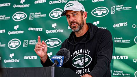 Details of Aaron Rodgers' new Jets contract revealed: Huge pay-cut