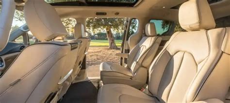 2019 Chrysler Pacifica Interior | Cargo Space | Vans Long Island City