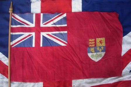 ANTIQUE CANADIAN ROYAL RED ENSIGN FlAG