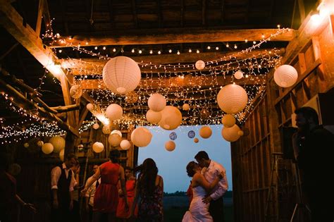 Barn reception/dance would be so adorable :) | Prom dance ideas, Prom ...