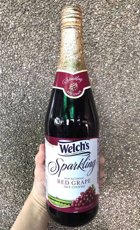 Welch’s Sparkling Red Grape Juice Cocktail Non Alcoholic 750mL, Food & Drinks, Beverages on ...