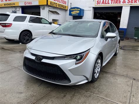 Used 2020 Toyota Corolla LE Sedan $15,790.00