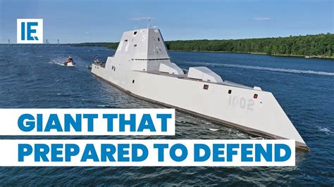 The USS Zumwalt is the Largest Destroyer in the World - YouTube