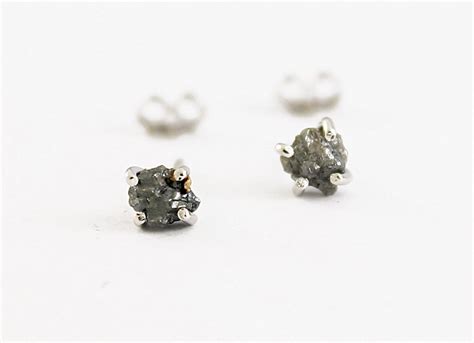 Raw diamond earrings Tiny rough diamond stud earrings by Freesize