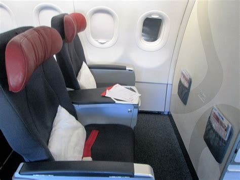 Air Canada Rouge Airbus A321 200 premium economy rouge cabin bulkhead seats photos | Air canada ...