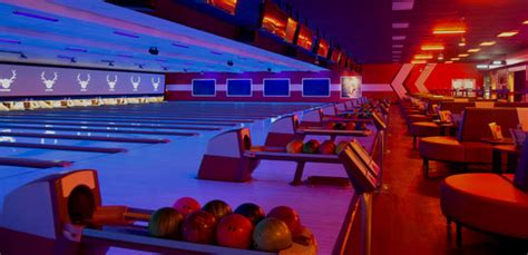 AMF Brookgate Lanes, Brook Park, OH - Bowling Alley & Bar | AMF