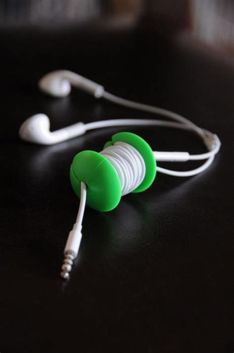 AppleCore Cord Organizer Solves your Tangled Woes | iPhone in Canada Blog