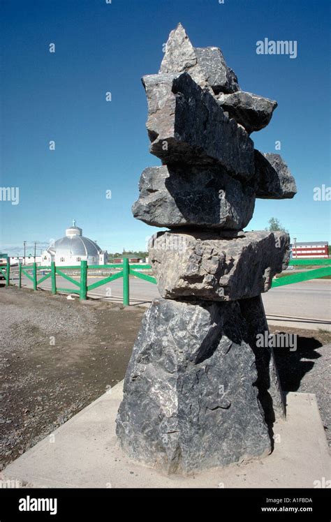 Inukshuk and Igloo Church Inuvik NWT Stock Photo: 130010 - Alamy