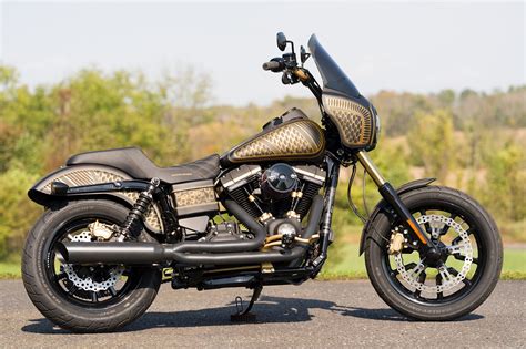 2017 Harley-Davidson® FXDLS Dyna® Low Rider® S (Custom Gold/Black), Zieglerville, Pennsylvania ...