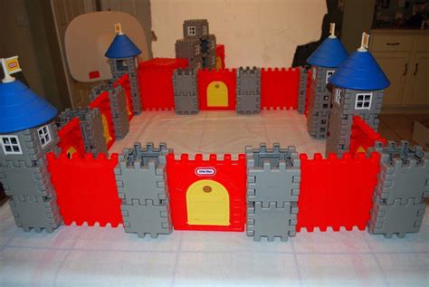 Little Tikes Wee Waffle Blocks Castle - 177 pieces - King, Queen ...